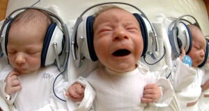 SLOVAKIA-NEWBORNS-MUSIC